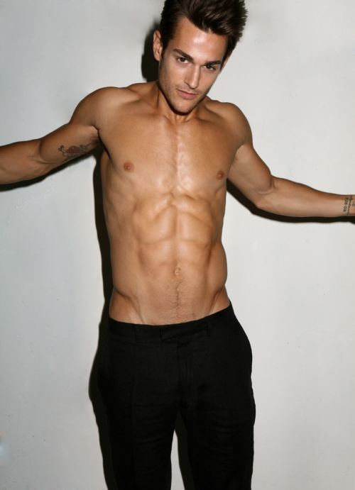 shirtless-friday- 5