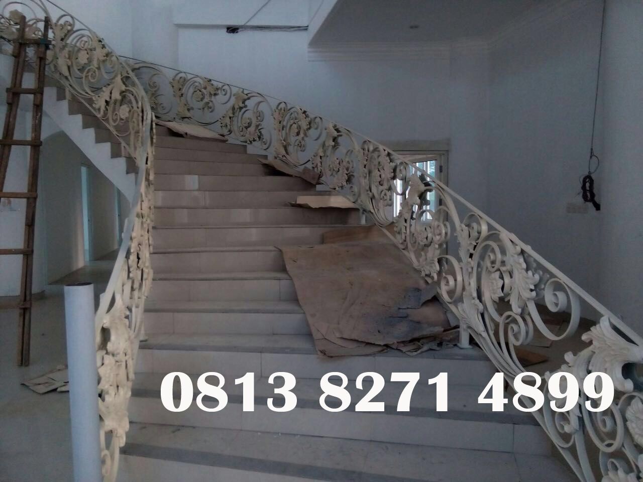 Meja Batu Antik BESI TEMPA KLASIK ORNAMEN ALLUMINIUM September 2020