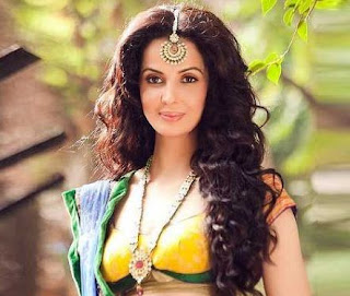 Rukhsar Rehman Family Husband Son Daughter Father Mother Marriage Photos Biography Profile