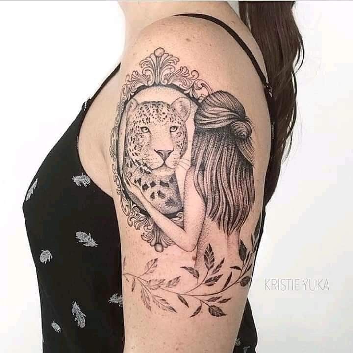 Tatuaje de espejo