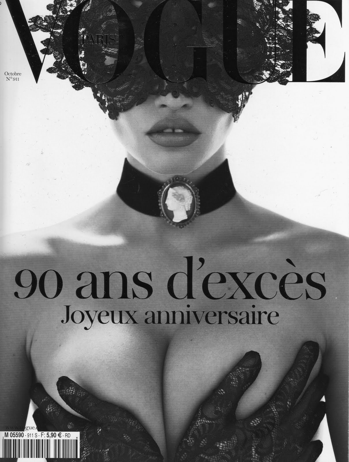 https://blogger.googleusercontent.com/img/b/R29vZ2xl/AVvXsEhSIL7orPt4cgaFp_kkhQBoJ7JI7_7K3p6HPOICVYI6rj7pm5Owi6qL0jIed5einbrqDfw11c6fR50Hqwv47nv6upoKcVIaTneU6BTpMOrnVhpxyO4nXyQ3wIG2iBfdnPhlVAg_aBLNfB0/s1600/Lara+Stone,+Freja+Beha+Erichsen+&amp;+Mariacarla+Boscono+for+Vogue+Paris+October+2010+by+Mert+&amp;+Marcus+1.jpg