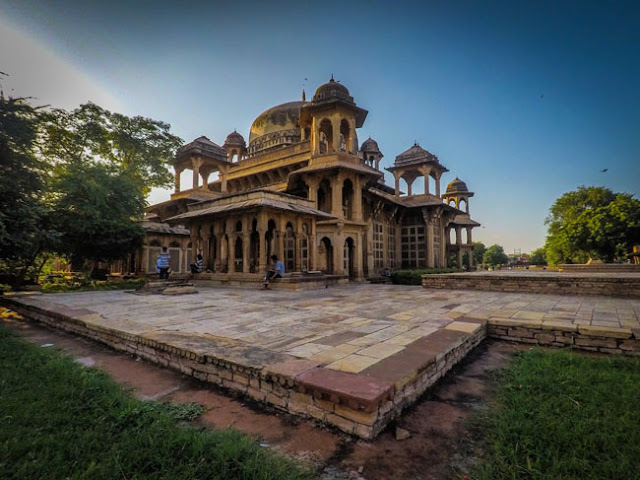 tomb tansen mohammad ghaus gwalior photo