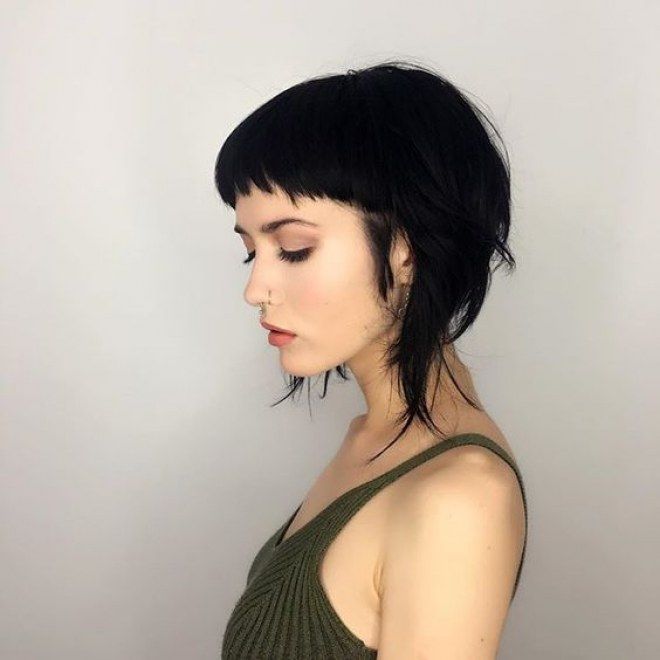 Hair Trend Alert 7 Mullet Haircuts For Women To Try Right Now January Girl Beauty Fashion And Lifestyle Blog