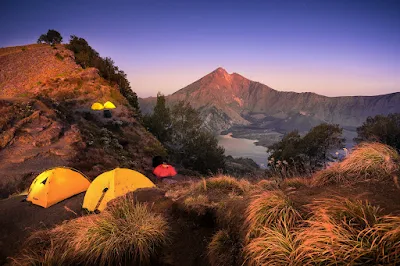 Kawah Plawangan Senaru 2641 Gunung Rinjani