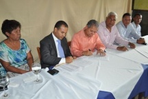 Firman acuerdo para apoyar educación en provincia Bahoruco