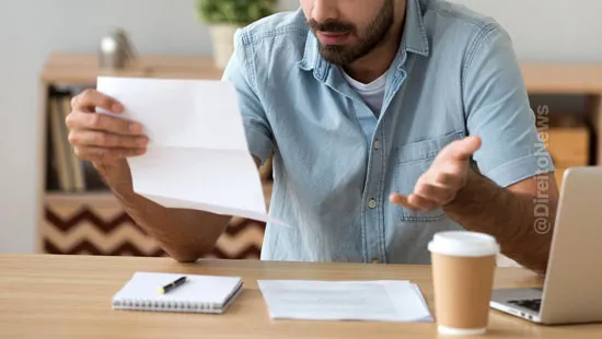 empresa suspendeu contrato continuo trabalhando pode