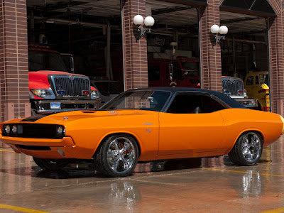 fotografias de autos dodge naranja