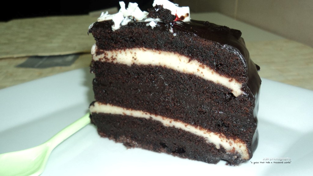 ZARIF KITCHEN: Chocolate Indulgence Cake