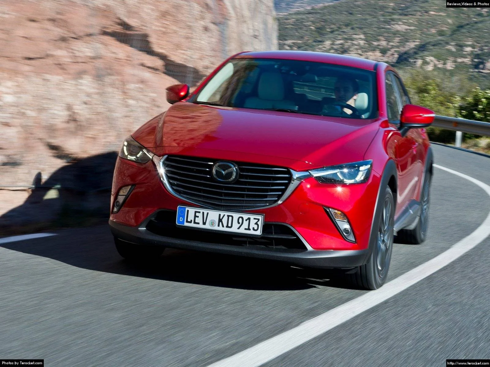 Hình ảnh xe ô tô Mazda CX-3 2016 & nội ngoại thất