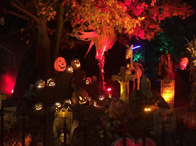 Creepy jack-o-lantern graveyard