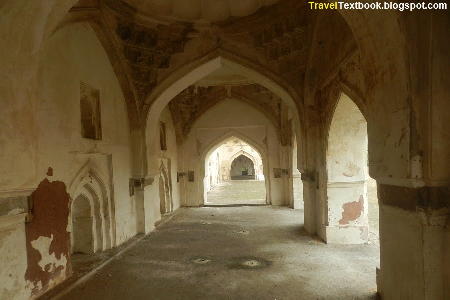 Madhi Masjid Delhi