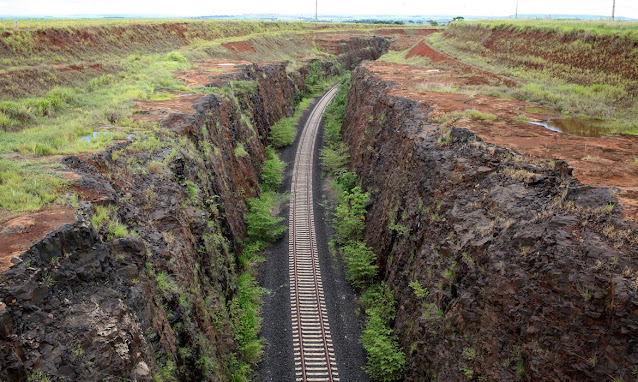 Governo federal leiloa hoje trecho de ferrovia na Bahia