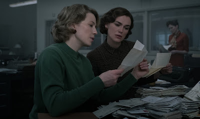 Boston Strangler 2023 Keira Knightley Carrie Coon Image 1