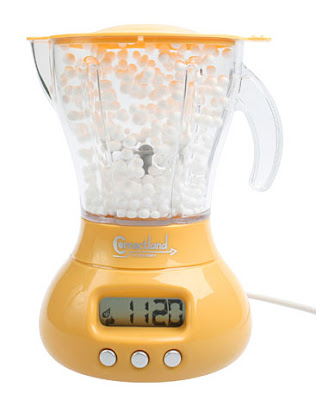 USB enabled blender alarm clock