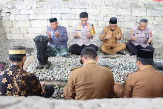 Kapolres Lutra AKBP Muh Husni Ramli Kunjungi Makam Datuk Pattimang