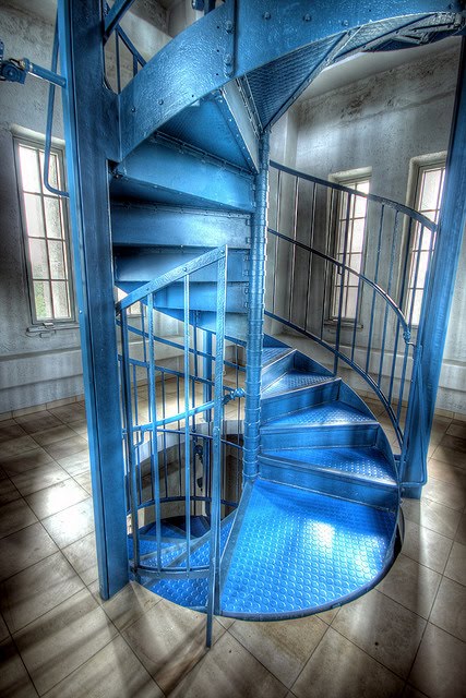 blue spiral by Till Krech