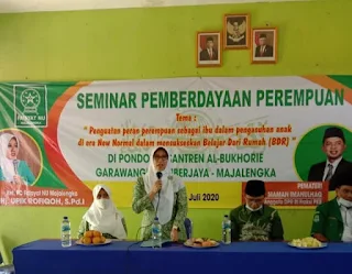 PC Fatayat NU gelar Seminar Kiat Sukses Pola Pengasuhan Ibu di Era New Norma