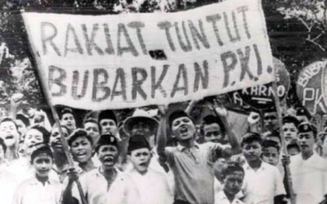 G30S PKI, Gerakan 30 September, Kudeta 1965, Presiden Sukarno, Letnan Jenderal Soeharto, Pembunuhan Massal, Pembantaian, Tragedi, Orde Baru