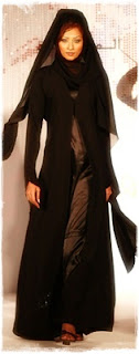 model abaya