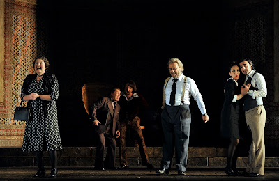 Susan Bickley, Alasdair Elliott, Gyula Orendt, Carlo Lepore, Rosa Feola, Davide Luciano - Le nozze di Figaro - Glyndebourne - photo Robbie Jack