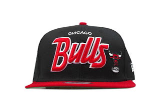 New Era Chicago Bulls Snapback Hat (Black/Red)