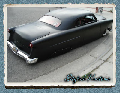 This is a nice looking Ford Kustom although I am not a big fan of running 