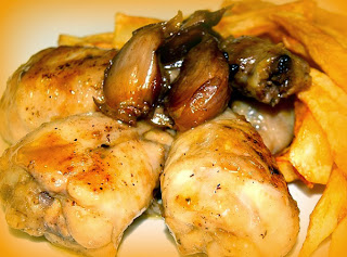 Pollo al ajillo