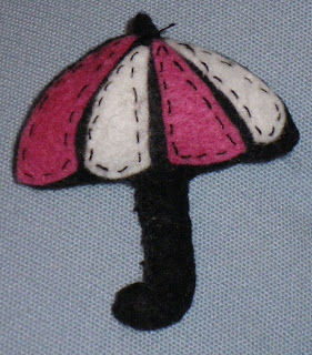 Broche de fieltro paraguas