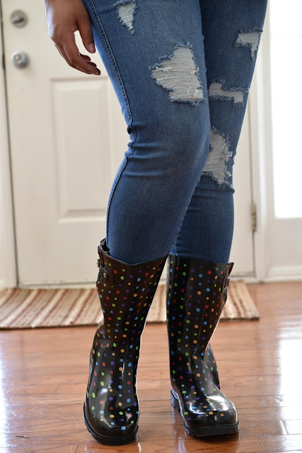 Keeping Dry in My New Rain Boots   via  www.productreviewmom.com