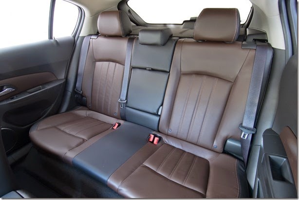 Chevrolet Cruze Sport6 2015