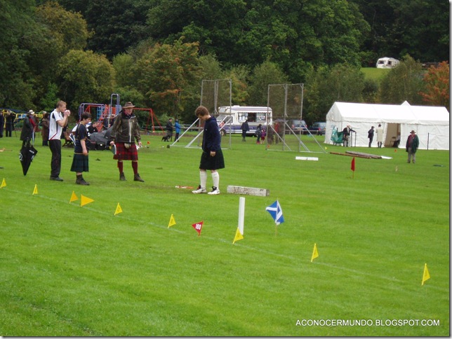 Pitlochry. Higthland games-P9109920