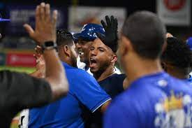 Licey a un triunfo de la serie final; Gigantes vencen Leones en el RR