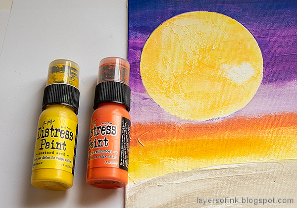 Layers of ink - Halloween Mixed Media Canvas Tutorial by Anna-Karin Evaldsson.