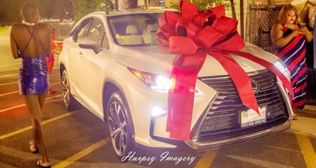 Nigerian man surprises his wife with brand new 2018 Lexus RX Sport 350 as birthday gift (photos)