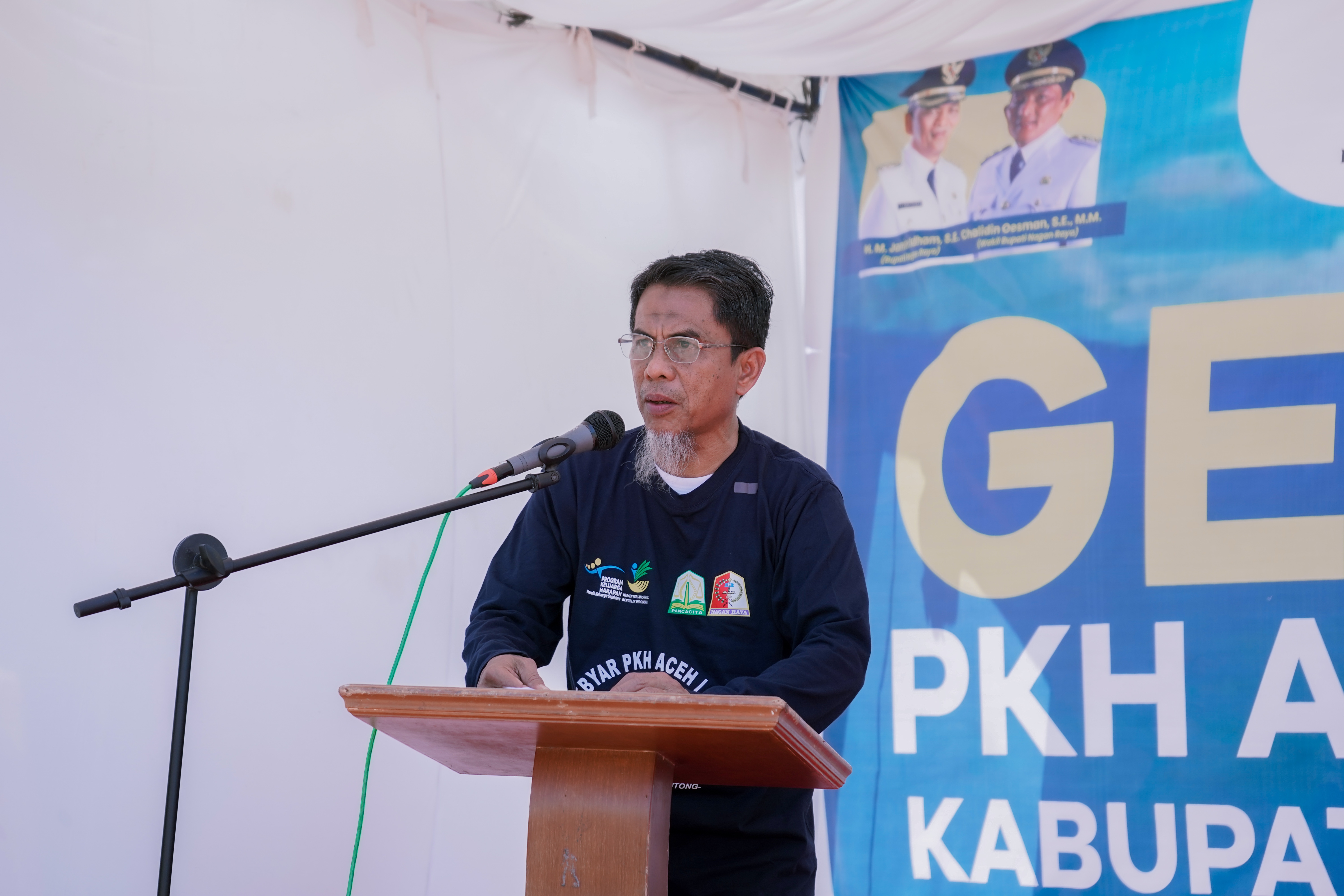 Ir.H. Ardimartha membuka acara gebyar Program Keluarga Harapan (PKH) Aceh 1 ke-III tahun 2022, Minggu (25/09/2022).