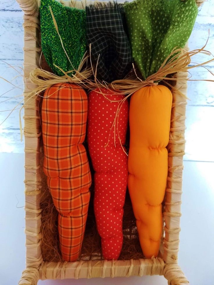 DIY Leftover Easter Fabric Carrots