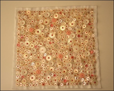 httpwww.craftstylish.comitem43021how-to-make-a-beautiful-button-pillow2