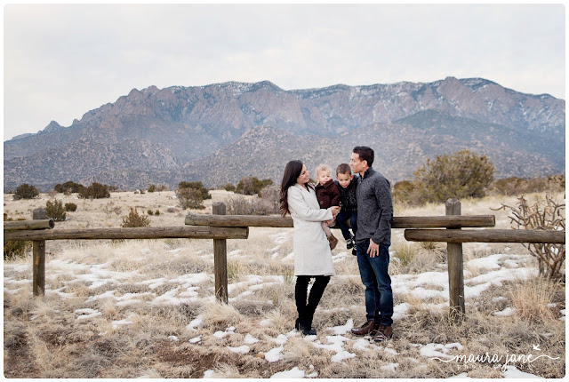 albuquerque family photographer, family photographers in albuquerque, new mexico photographer, family photo ideas, portrait photography, family pictures in winter, winter family photos, family photographer