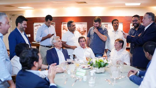 Caiado celebra avanços durante encontro com deputados