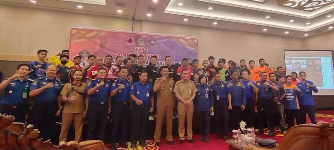 PEMERINTAH PROVINSI KALIMANTAN TENGAH GELAR BIMTEK RELAWAN PEMADAM KEBAKARAN