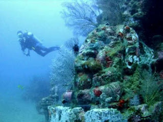 Gambar Candi Di Bawah Laut