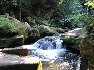 Waterfall-07.jpg