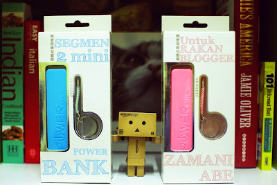 http://zamani84.blogspot.com/2014/07/segmen-2-mini-power-bank-untuk-rakan.html