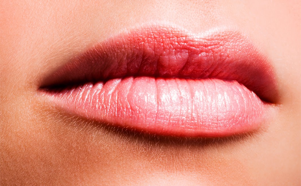 Cara Memerahkan Bibir secara Alami