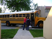 Arelis School Bus: School Bus . (dsc )