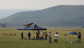 The Zulu Warriors: Dennis launching for Allen, Dave looking on