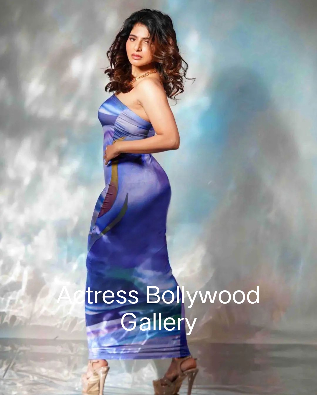 Actress Iswarya Menon Latest Glamour Photos
