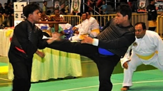 Ratusan Pesilat Ikuti Kejurprov Silat di Salatiga