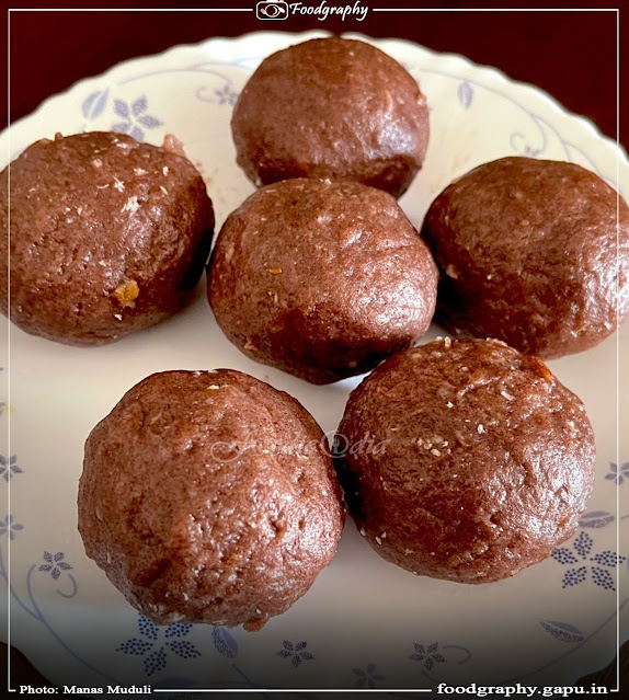 Manda Pitha made with Mandia (Ragi/Finger Millet)