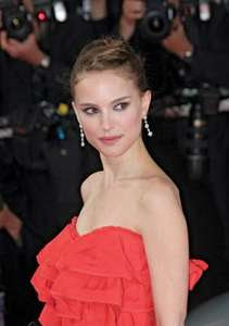 Natalie Portman Style & Fashion